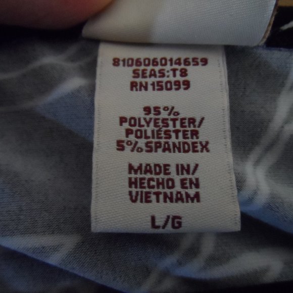 Covington Black/White Leaf Design Short Sleeve Blouse - Picture 7 of 7